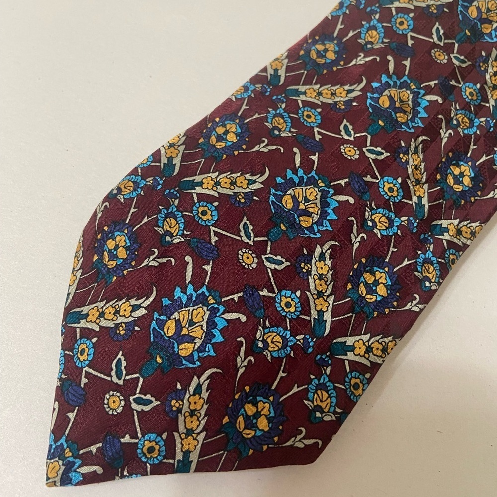 Smithsonian Institution EUC formal career paisley men's neck tie